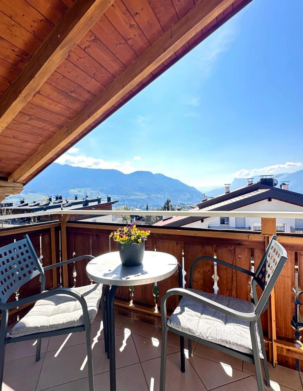 Garni Hotel Dorothea Tirolo Dış mekan fotoğraf
